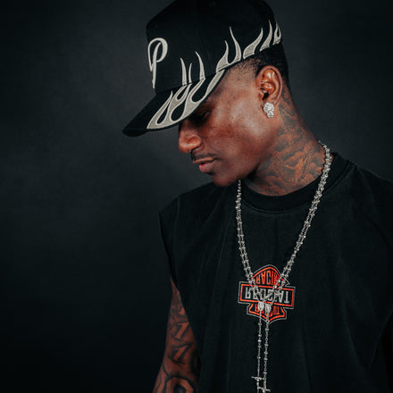 BLACK POPOUT FLAME HAT